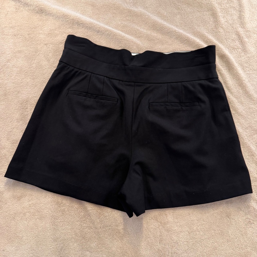 Aritzia Babaton Black Tailored Pleated High Rise Shorts Luxe Minimalist SZ 12 - Picture 8 of 13